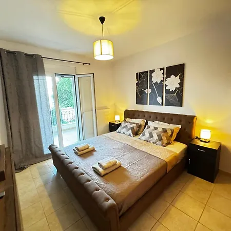 Apartmán Center Stylish New 2 Bd With Balcony Skiathos